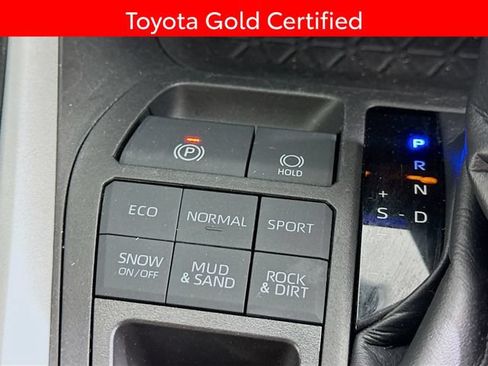 Certified 2023 Toyota RAV4 LE AWD/4WD image 33