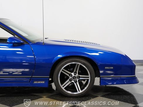 Used 1987 Chevrolet Camaro LT RWD image 31