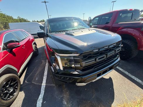 Used 2025 Ford F150 Raptor AWD/4WD image 1