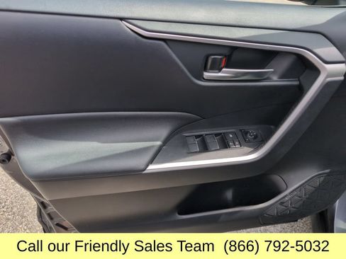 Used 2023 Toyota RAV4 SE AWD/4WD image 12