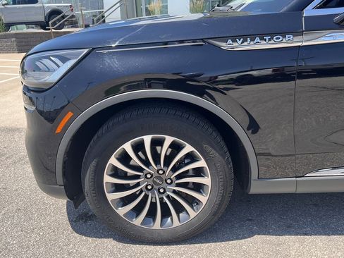 Used 2021 Lincoln Aviator Reserve w/ Equipment Group 201A AWD/4WD image 33