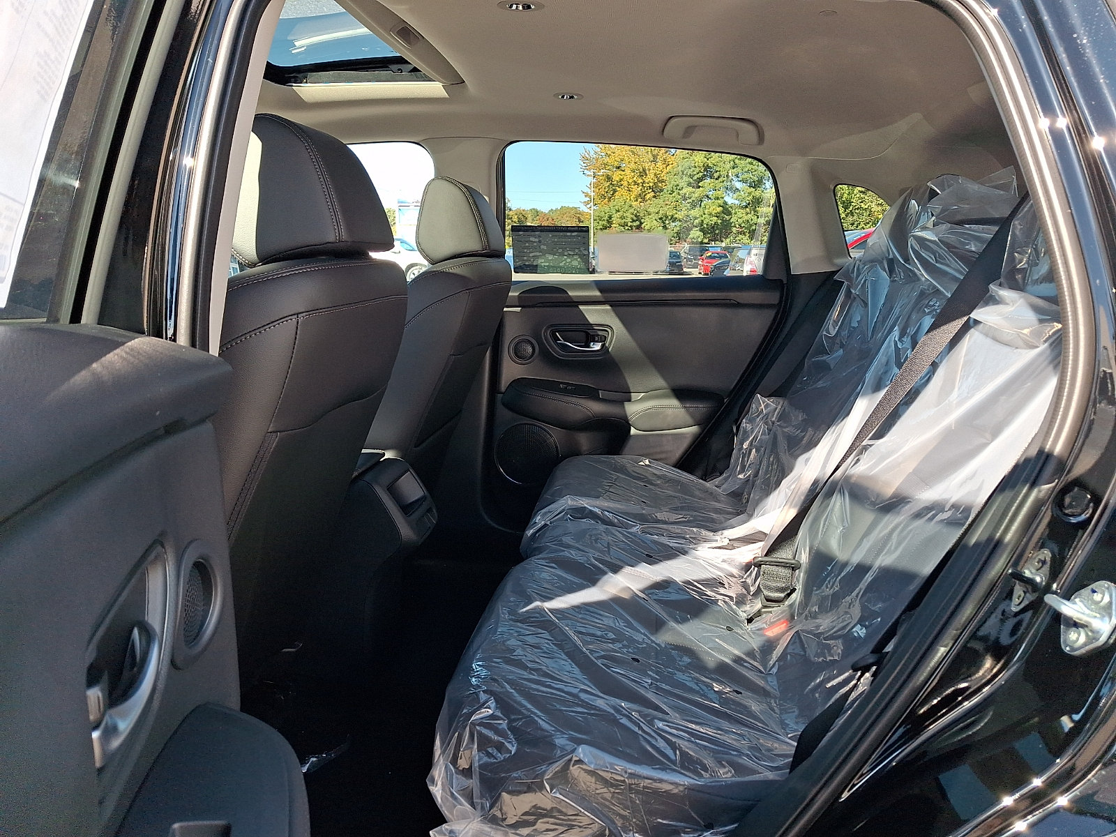 New 2027 Honda HR-V EX-L image 5