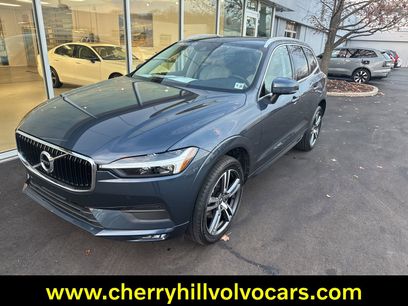 Certified 2021 Volvo XC60 T5 Momentum w/ Premium Package
