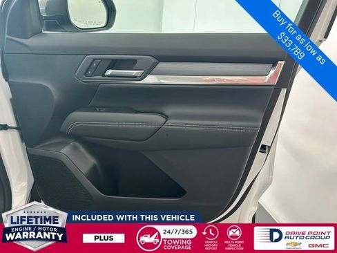 New 2027 GMC Terrain Elevation w/ Black Edition AWD/4WD image 23