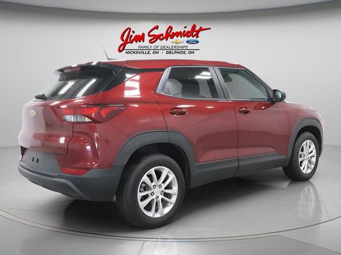 Used 2024 Chevrolet TrailBlazer LS w/ LS Convenience Package AWD/4WD image 5