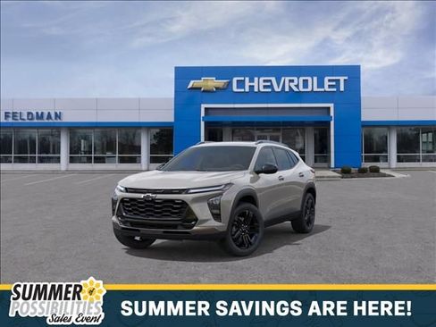 New 2026 Chevrolet Trax ACTIV w/ Sunroof Package FWD image 8