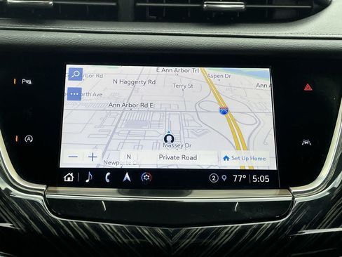Certified 2025 Cadillac XT6 Premium Luxury AWD/4WD image 24