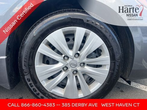 Certified 2025 Nissan Sentra S image 39