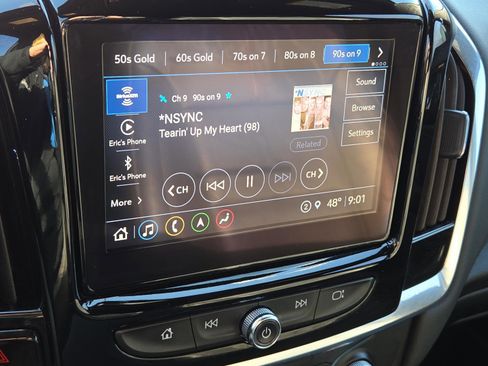 Used 2023 Chevrolet Traverse RS w/ LPO, Floor Liner Package image 22