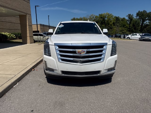 Used 2019 Cadillac Escalade Premium Luxury AWD/4WD image 7