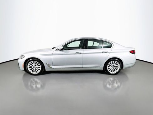 Used 2021 BMW 530i xDrive w/ Convenience Package AWD/4WD image 2