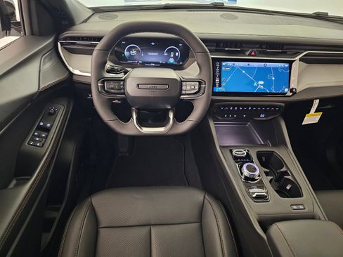 New 2026 Jeep Cherokee Laredo image 16