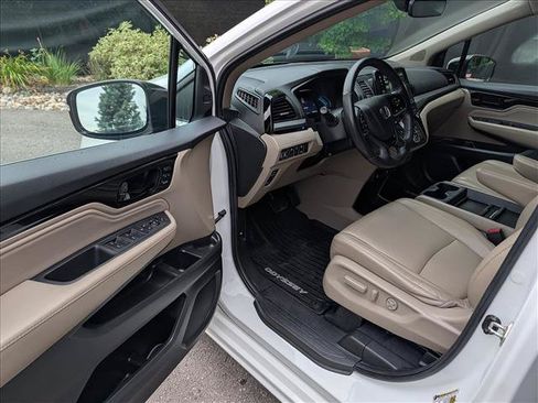Used 2021 Honda Odyssey Touring image 34