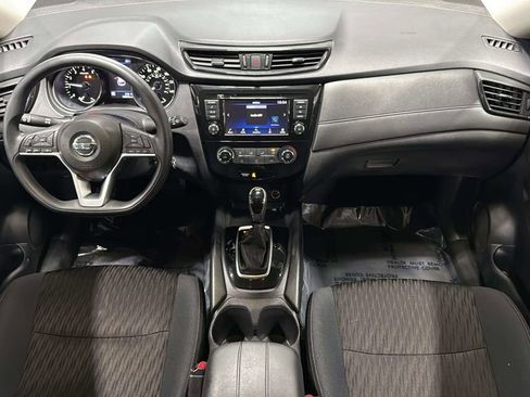Used 2018 Nissan Rogue S AWD/4WD image 17