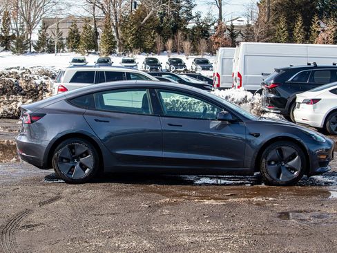 Used 2021 Tesla Model 3 Long Range image 7