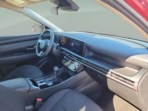 Used 2025 Hyundai Tucson SEL image 24