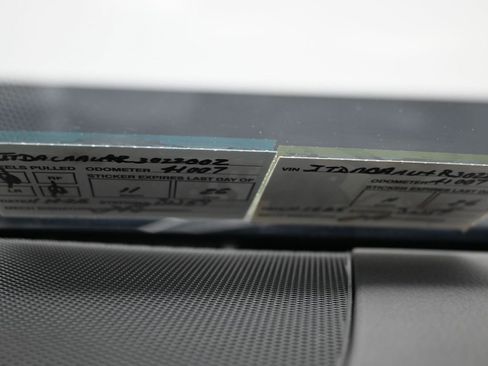 Used 2024 Toyota Prius LE image 10