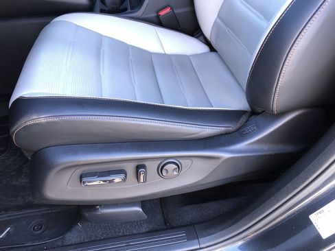 Used 2024 Honda CR-V Sport Touring image 15