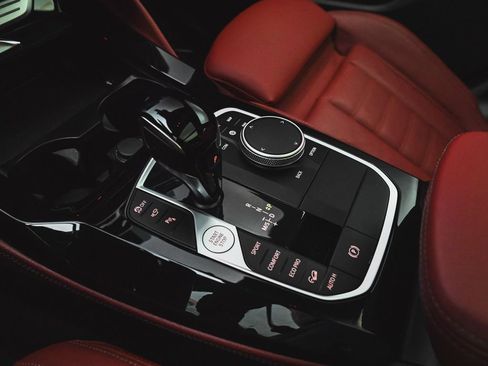 Used 2025 BMW X4 M40i w/ Premium Package AWD/4WD image 30