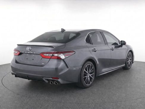 Used 2024 Toyota Camry SE w/ Cold Weather Package FWD image 36