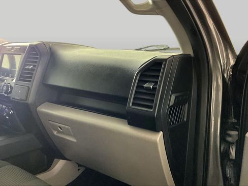 Used 2017 Ford F150 XL w/ Equipment Group 101A Mid RWD image 17