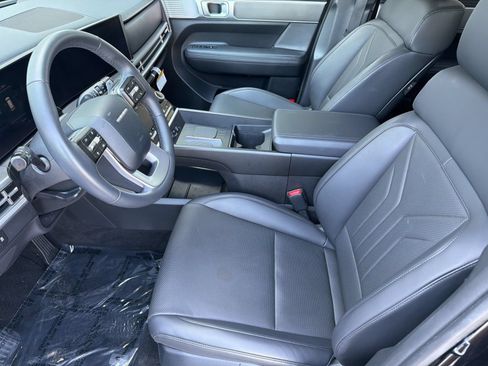 Used 2026 Hyundai Santa Fe SEL FWD image 5