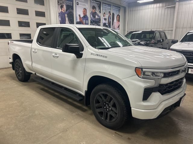 Used 2025 Chevrolet Silverado 1500 RST w/ Protection Package AWD/4WD image 4
