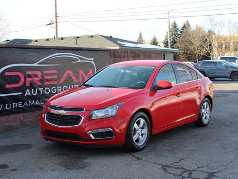 Used 2016 Chevrolet Cruze LT image 1