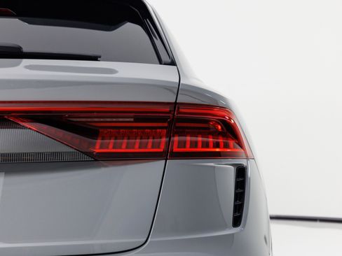 Used 2023 Audi RS Q8 AWD/4WD image 84