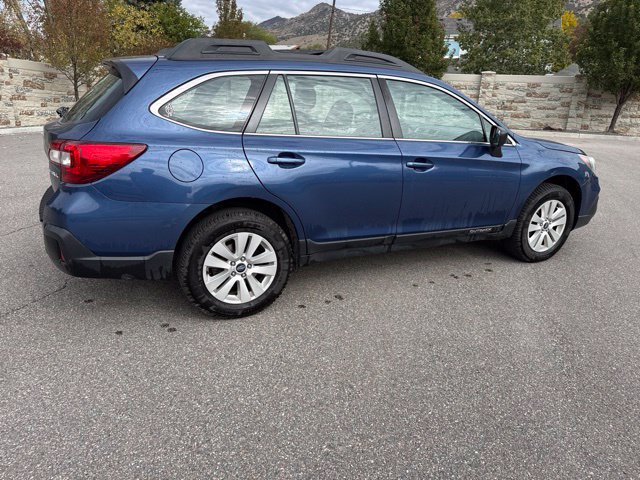Used 2019 Subaru Outback 2.5i AWD/4WD image 9