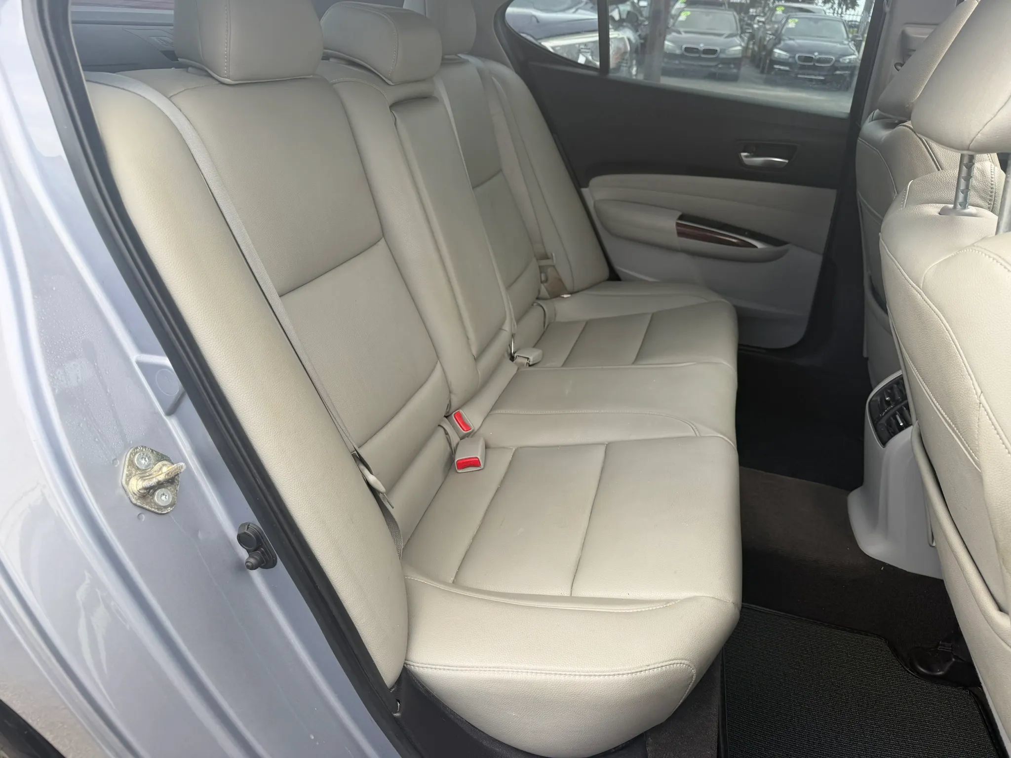 Used 2015 Acura TLX V6 FWD image 13
