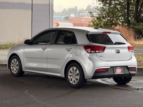 Used 2018 Kia Rio S FWD image 5