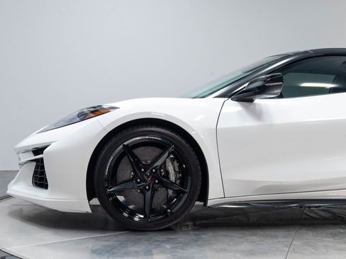Used 2024 Chevrolet Corvette E-Ray w/ Stealth Interior Trim Package AWD/4WD image 52