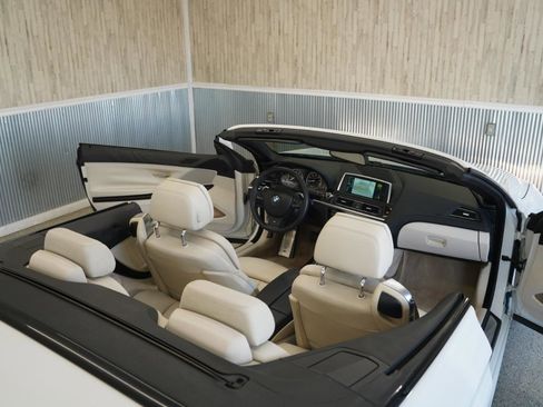 Used 2013 BMW 640i Convertible RWD image 45