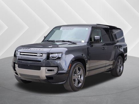 Certified 2025 Land Rover Defender 130 X-Dynamic SE AWD/4WD image 1