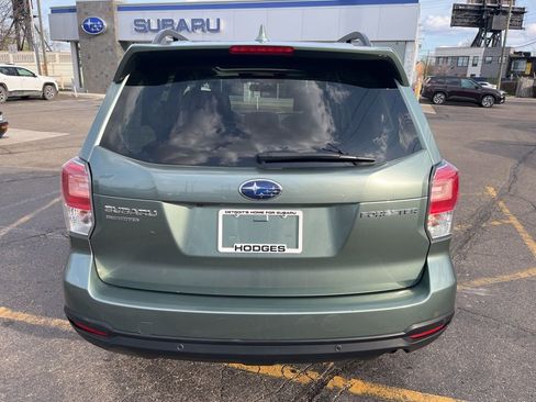 Used 2017 Subaru Forester 2.5i Touring image 6