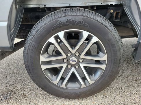 Used 2022 Ford F150 XL w/ Equipment Group 101A High AWD/4WD image 5