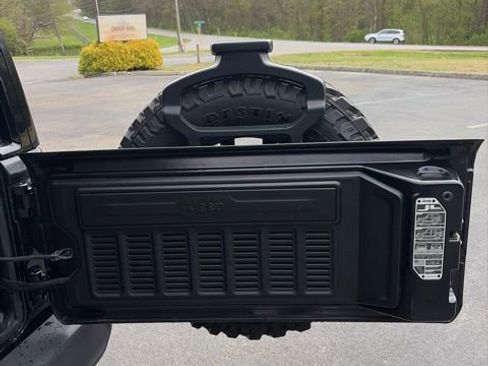 Used 2022 Jeep Wrangler Unlimited Sport image 27