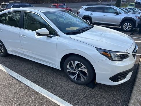 Used 2020 Subaru Legacy Premium image 12