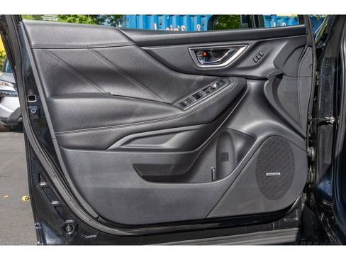 Used 2024 Subaru Forester Touring w/ Convenience Package image 19