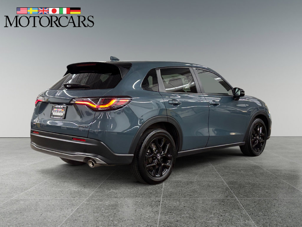 Used 2024 Honda HR-V Sport image 3