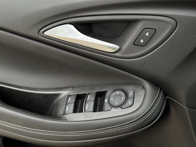 Used 2026 Buick Encore GX Preferred w/ Advanced Technology Package FWD image 26