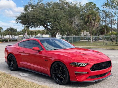 Used 2020 Ford Mustang GT Premium w/ Equipment Group 401A image 7