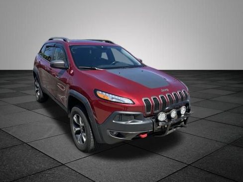 Used 2014 Jeep Cherokee Trailhawk AWD/4WD image 9