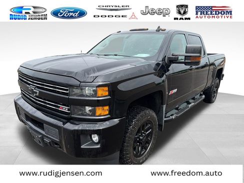 Used 2017 Chevrolet Silverado 2500 LT w/ Midnight Edition AWD/4WD image 1