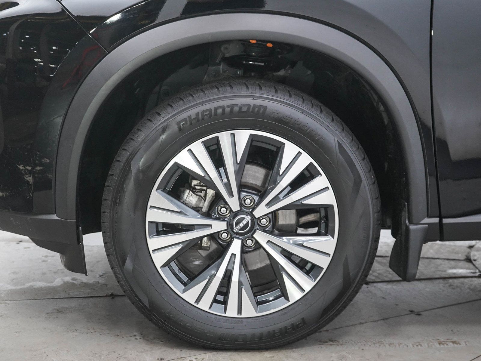 Used 2023 Nissan Rogue SV AWD/4WD image 29