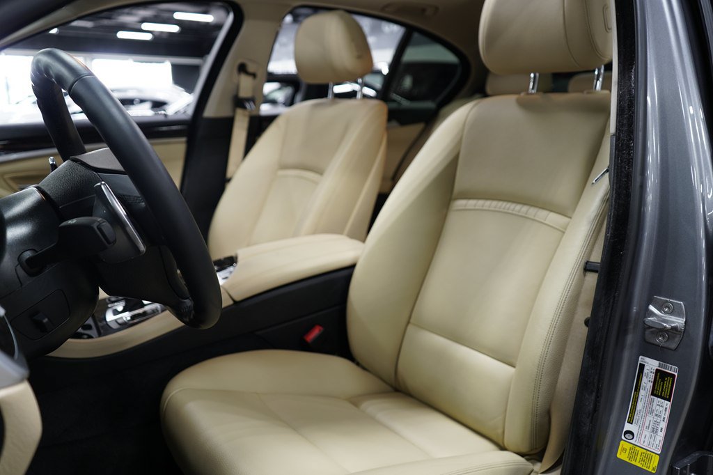 Used 2016 BMW 535i Sedan RWD image 12