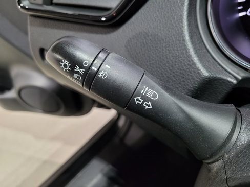 Used 2020 Nissan Rogue SL image 40