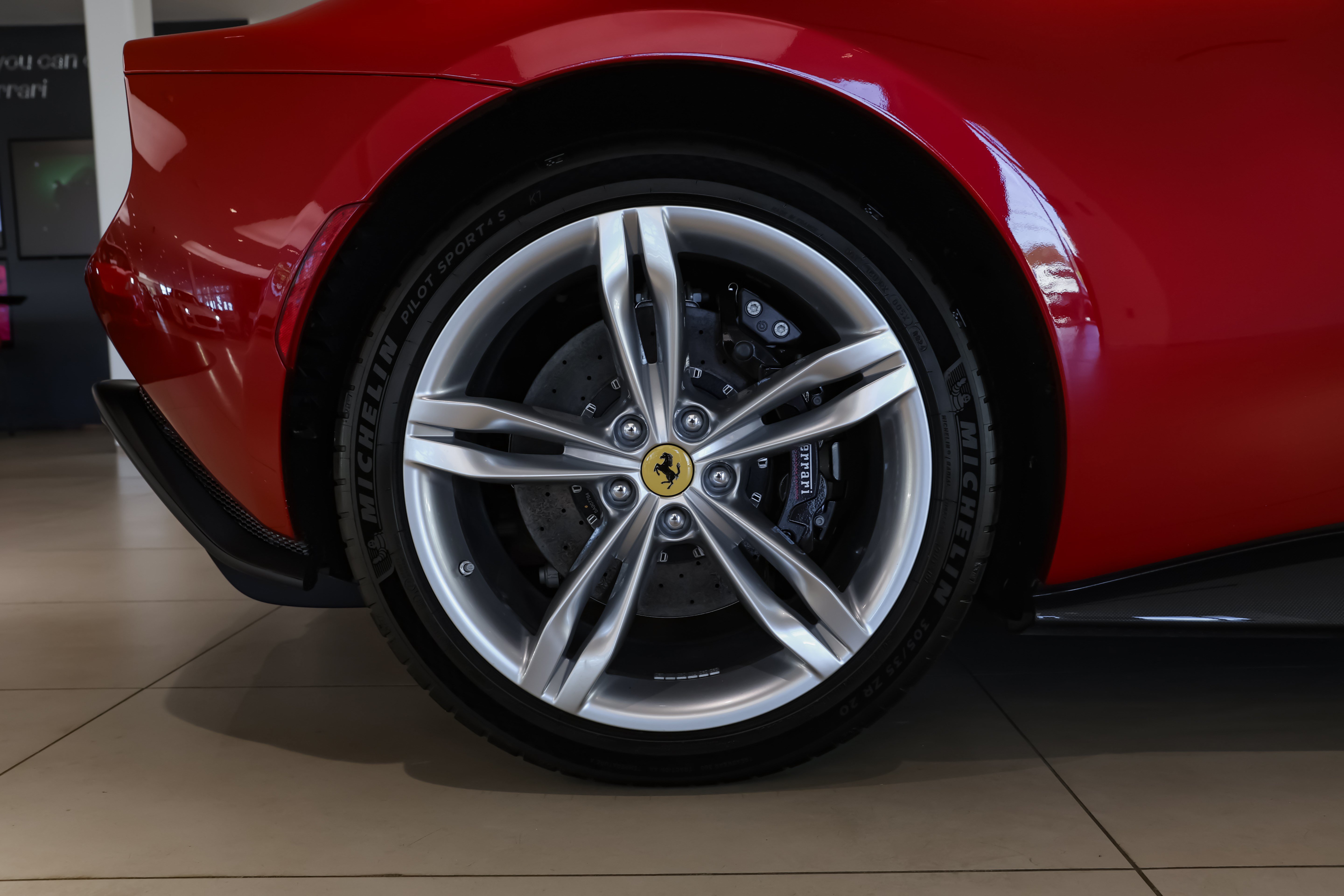 Used 2024 Ferrari 296 GTS RWD image 25
