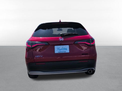 Used 2025 Honda HR-V Sport image 7